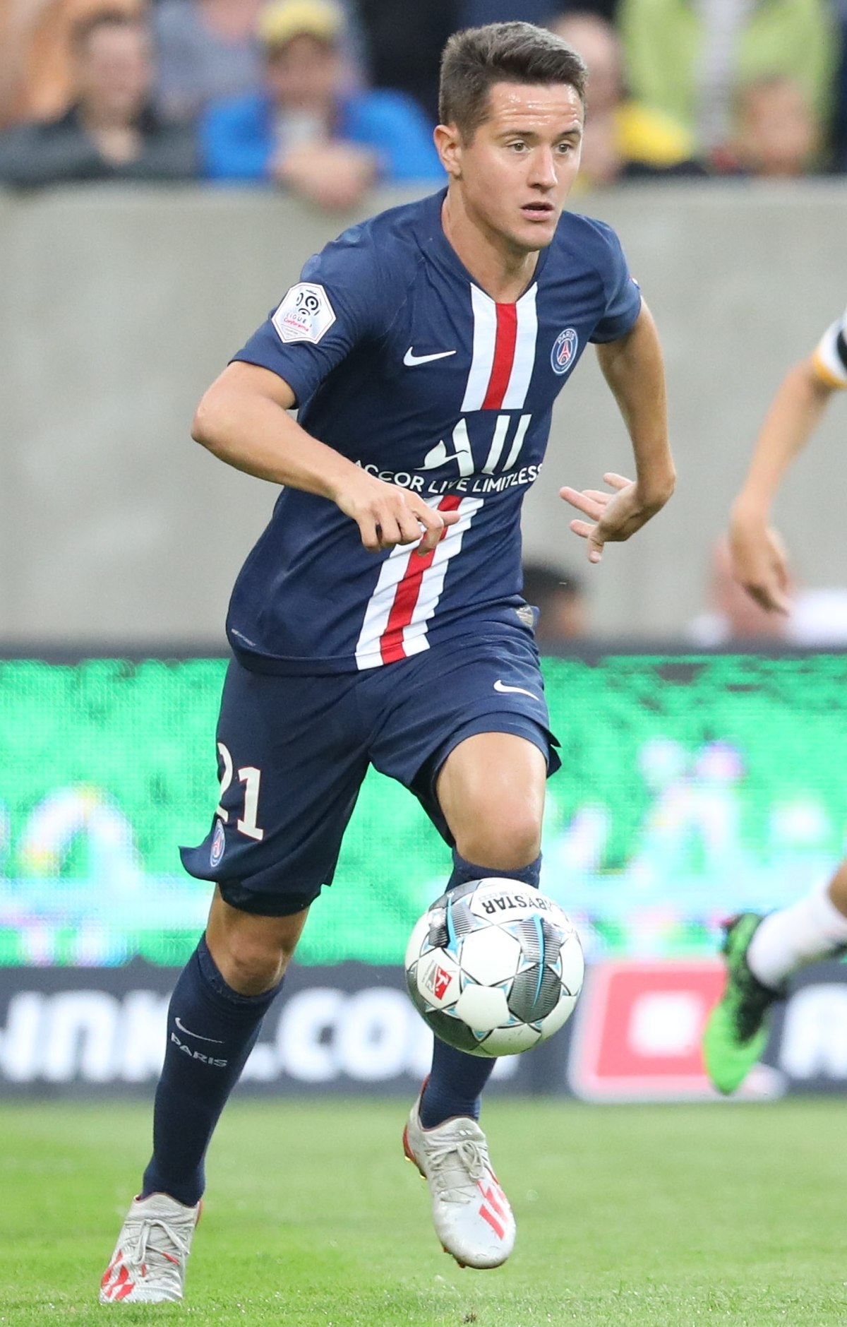 1200px-2019-07-17_SG_Dynamo_Dresden_vs._Paris_Saint-Germain_by_Sandro_Halank–282_(cropped)