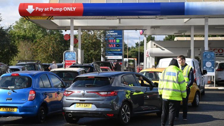 Cars-UK-Petrol-Crisis-754x424
