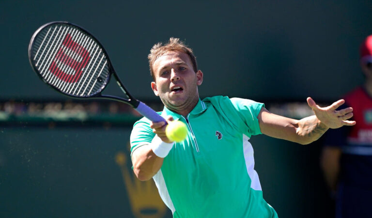 Dan-Evans-in-action