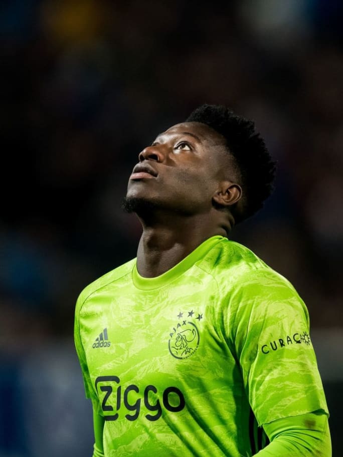Dutch-EredivisieSC-Heerenveen-v-Ajax-Amsterdam-14f5dc9db4f0d30f77e26c29200fa8d3