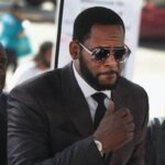 after-his-conviction-on-federal-sex-crimes-r-kelly-was-reportedly-put-on-suicide-watch