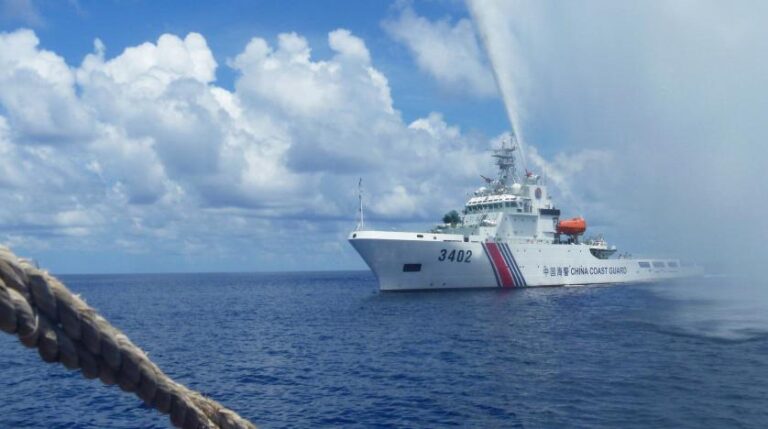 07southchinaseaqanda-web4-superjumbo