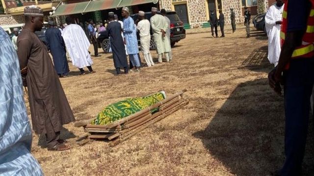 _121587484_sanidangoteburialpicturesalikodangotebrotherfuneralforkano