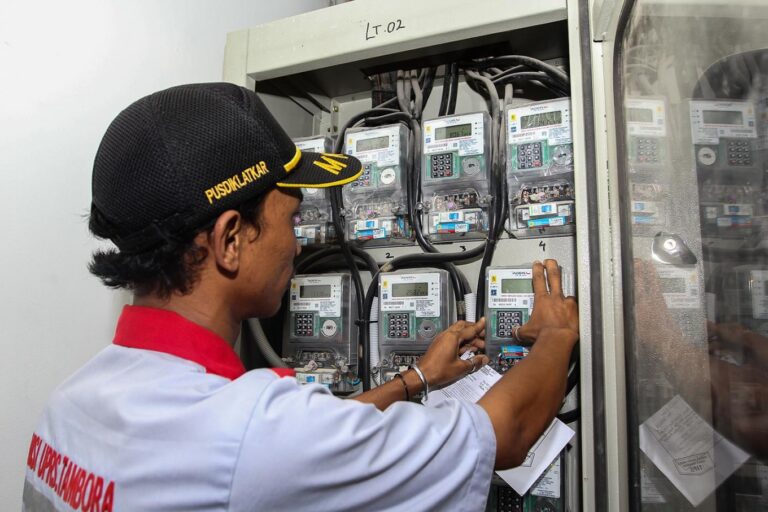 2017_11_15_35962_1510748182._large