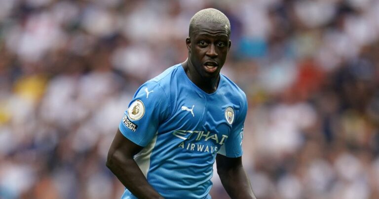 Benjamin-Mendy-Manchester-City-F365