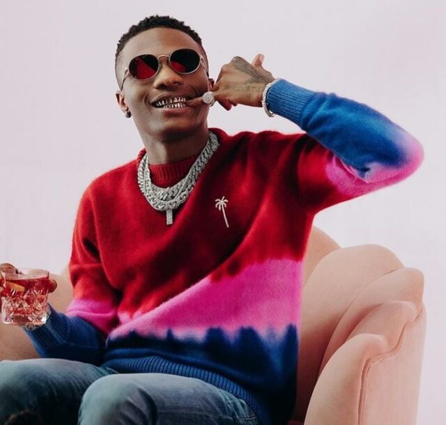 wizkid-wins-big-at-the-2021-mtv-emas-awards
