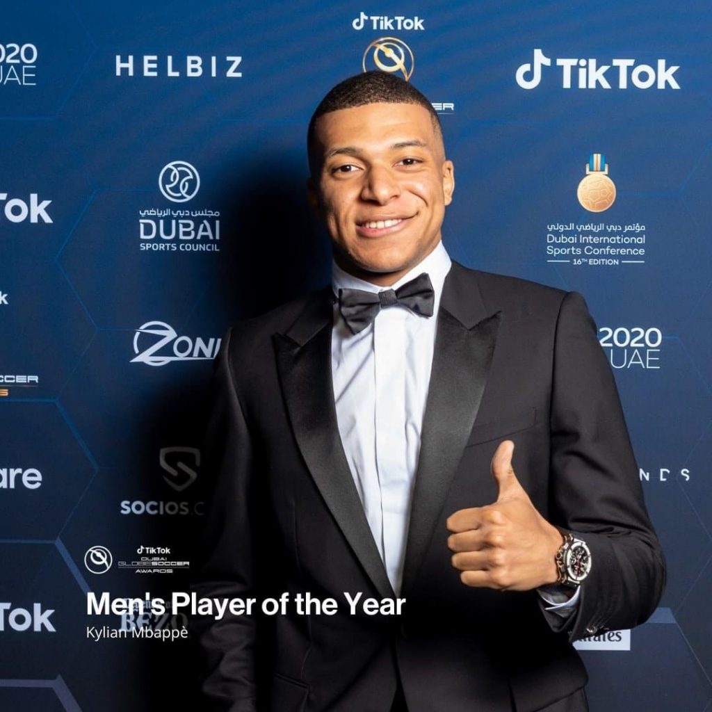 9BE21D05-AB00-4FE6-854E-7D2DC5EC982D-1024x1024