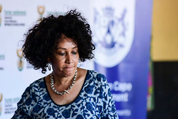 0f643988-lindiwe-sisulu-696x464