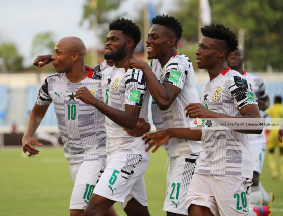 Black-Stars-v-Zim-555x424