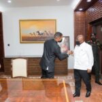 Chance-The-Rapper-and-Vic-Mensa-meets-with-President-Akufo-Addo-1-1024x682