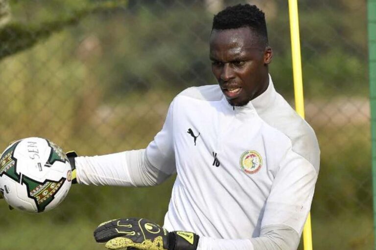 Chelsea_and_Senegal_goalkeeper_Edouard_Mendy