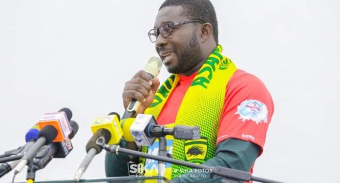 Nana-Yaw-Amponsah-696x375
