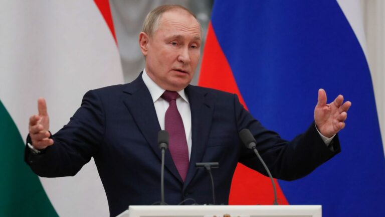 https___cdn.cnn.com_cnnnext_dam_assets_220202042525-putin-presser-02012022