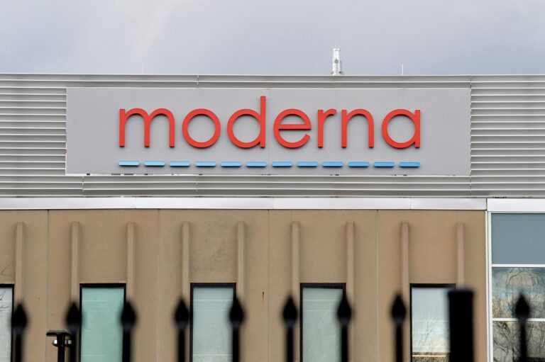 US-HEALTH-VIRUS-VACCINE-MODERNA