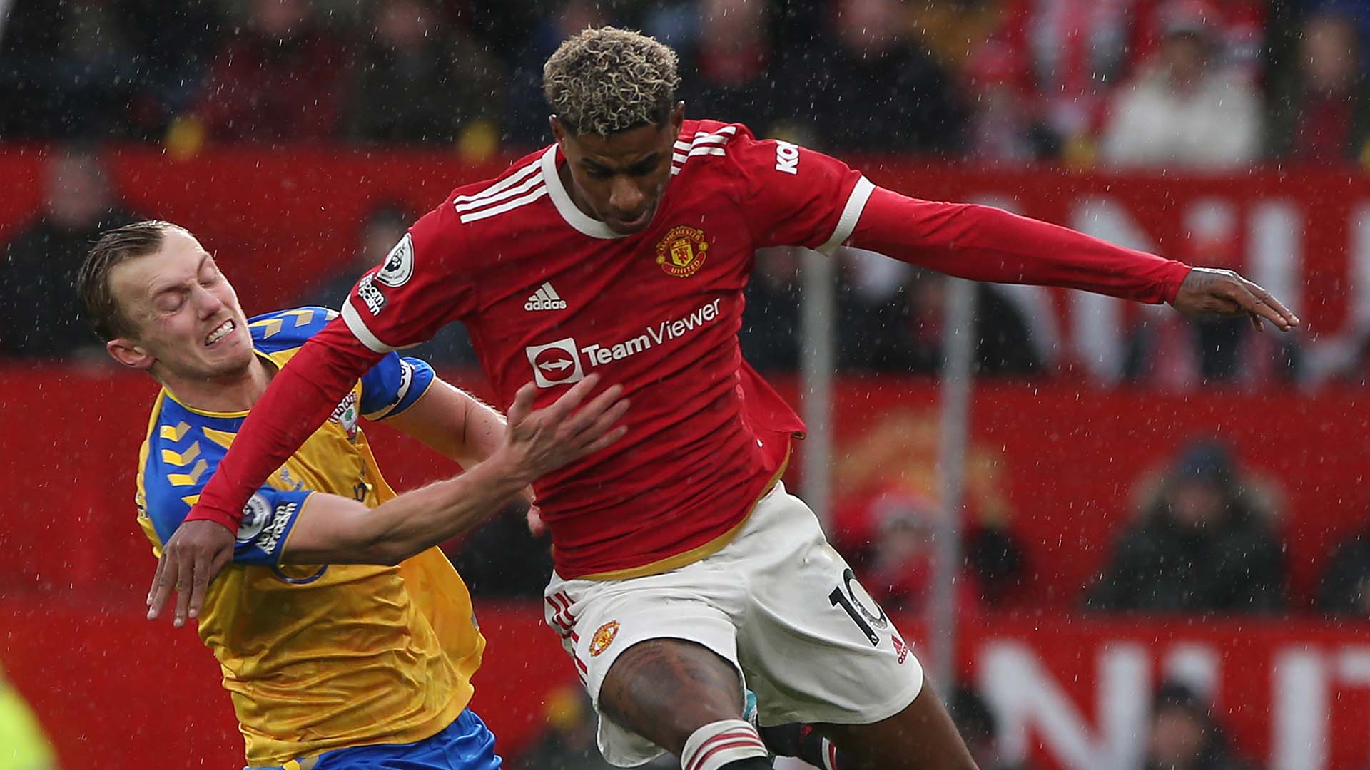 Manchester United v Southampton - Premier League