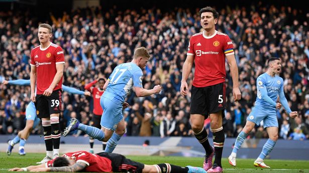 0_FBL-ENG-PR-MAN-CITY-MAN-UTD
