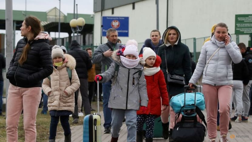 2022-02-26t095819z_1_lynxmpei1p05w_rtroptp_3_ukraine-crisis-usa-immigration