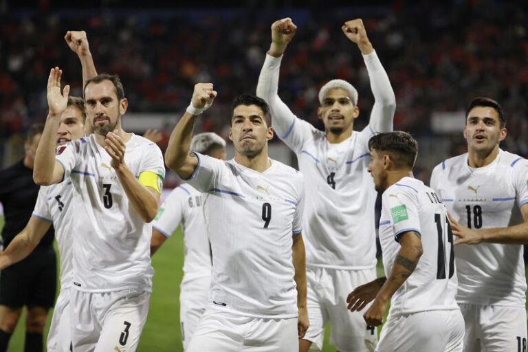 World Cup - South American Qualifiers - Chile v Uruguay