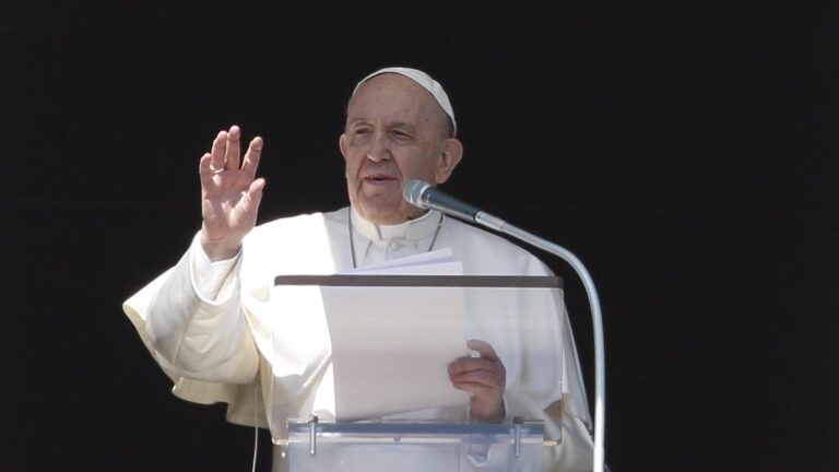 20220313T0800-POPE-UKRAINE-PROFANE-1523172-e1647270117459