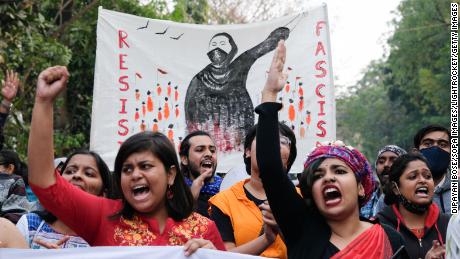 220223235730-hijab-protest-kolkata-02112022-restricted-large-169