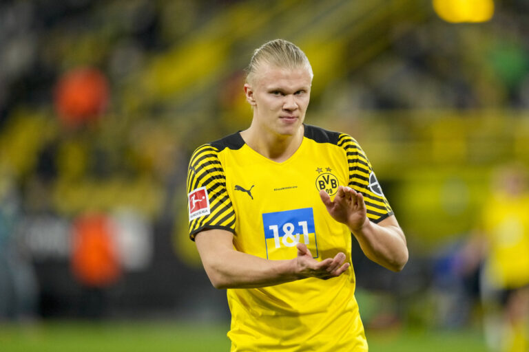 Borussia Dortmund v DSC Arminia Bielefeld - Bundesliga