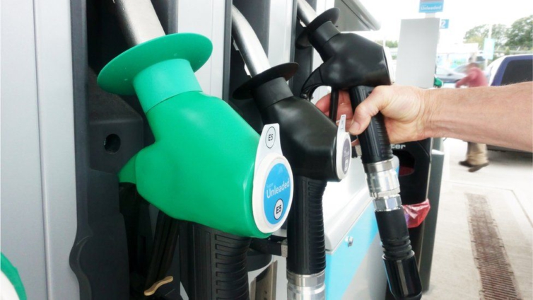 Petrol-Prices-Fuel-Pump-754x424
