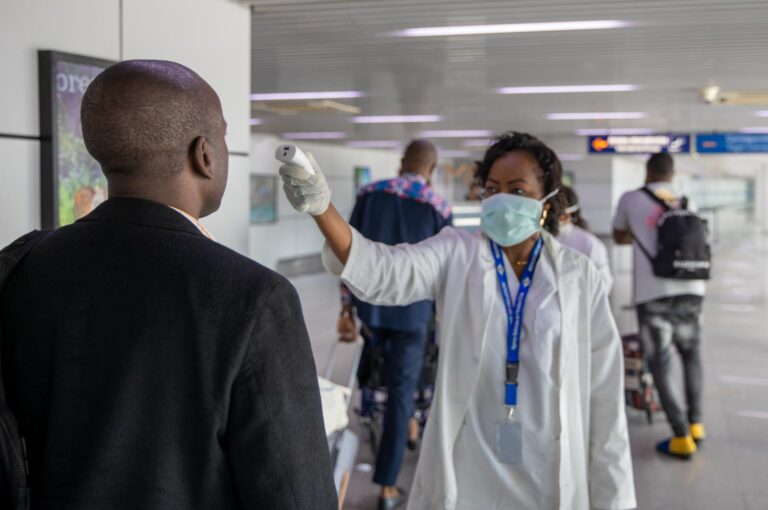 Screening of passengers, Maya Maya airport, Bzv-2