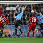 113170333_suarezhandball