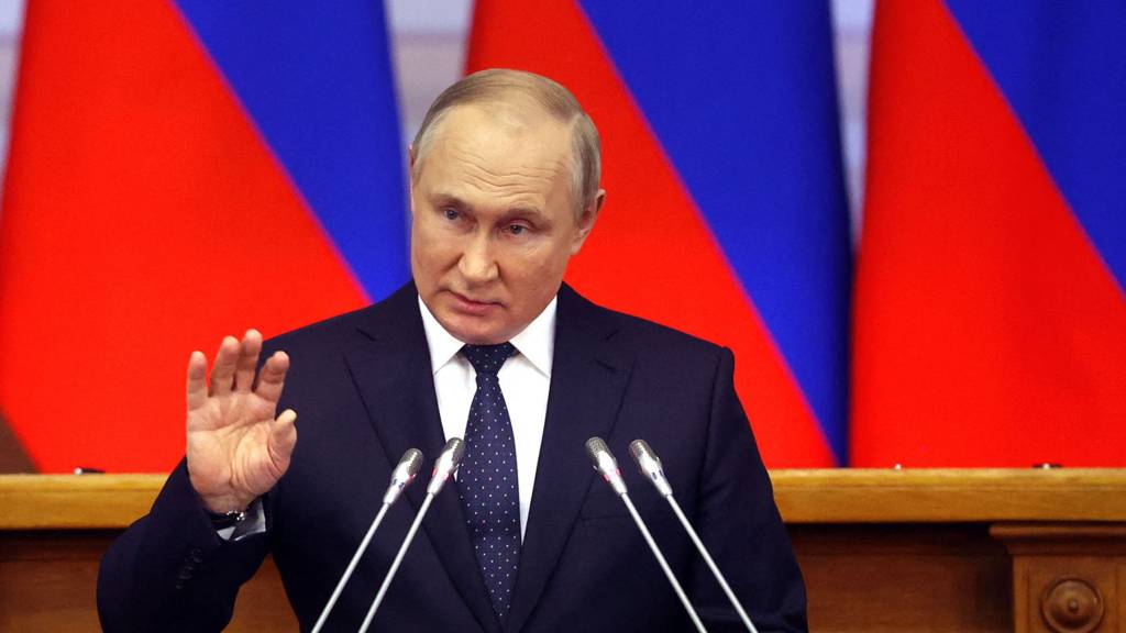 _124313829_putin_gettyimages-1240276430