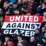 412202251629-0f730m4yxs-manchester-united-220402-glazerbanner-g-1050