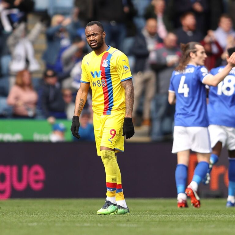 0_GettyImages-1239890364