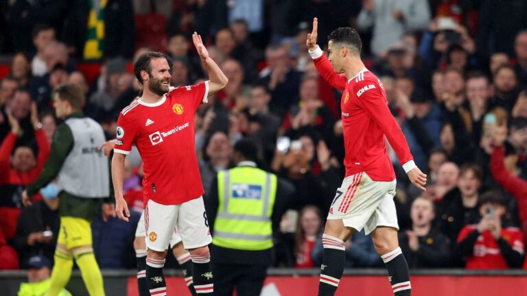 0_GettyImages-1395020669