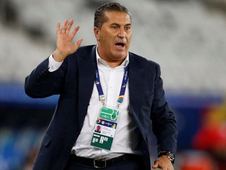 1652772499-jose-peseiro-210630-reacts-g-1050