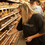 211104055905-inflation-supply-chain-food-prices-american-families