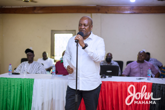Mahama-joins-NDC-leadership-in-Kumasi-for-exit-meeting-1-636x424
