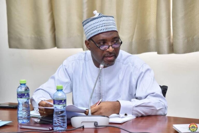Mubarak-Muntaka (1)