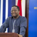 72707225_261597-594x424