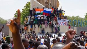 Coup-supporters-Niger-800x450